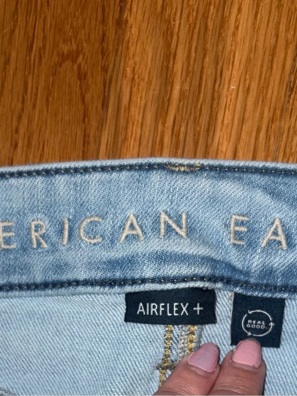 American Eagle Outfitters Light Blue Distressed Skinny Jeans